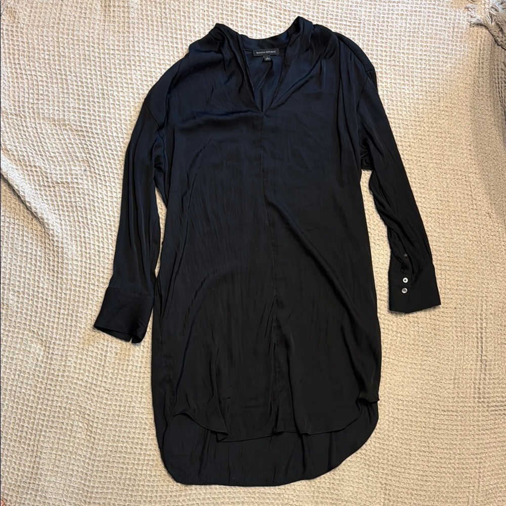 🎀Banana Republic | Black V-Neck Dress with Pockets